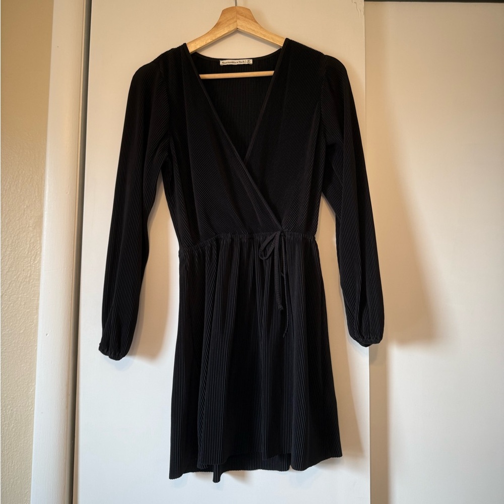 Abercrombie & Fitch Black Long Sleeve Dress